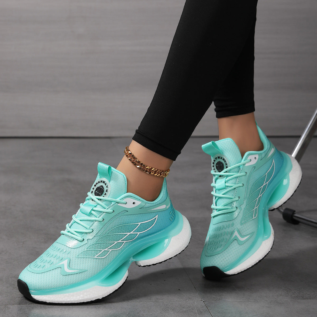 Womens Lightweight Mesh Running Shoes
