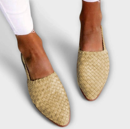 Womens Pointed Toe Buckle Flat Shoes