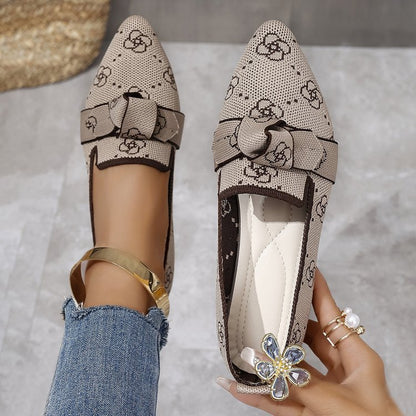 Womens Pointed-Toe Slip-On Flat Shoes