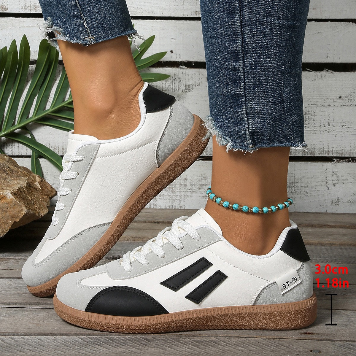 Womens Retro Flat Sports Shoes
