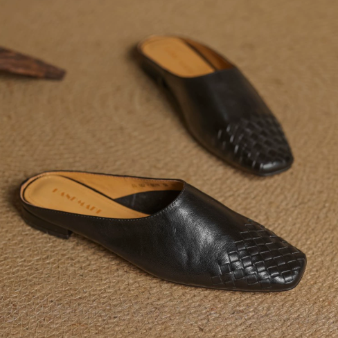 Womens Retro Woven Leather Slip-On Slippers