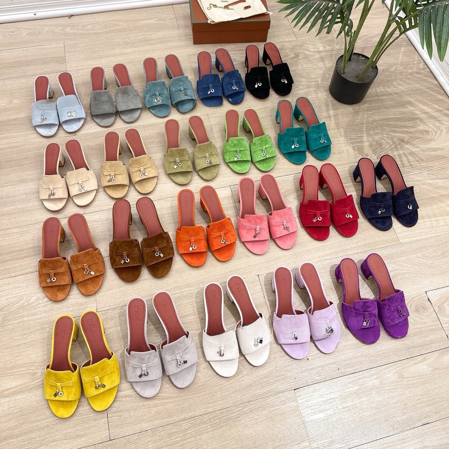 Womens Suede Tassel Sandals