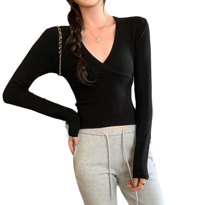 Womens V-Neck Slim Fit Knit Shirt