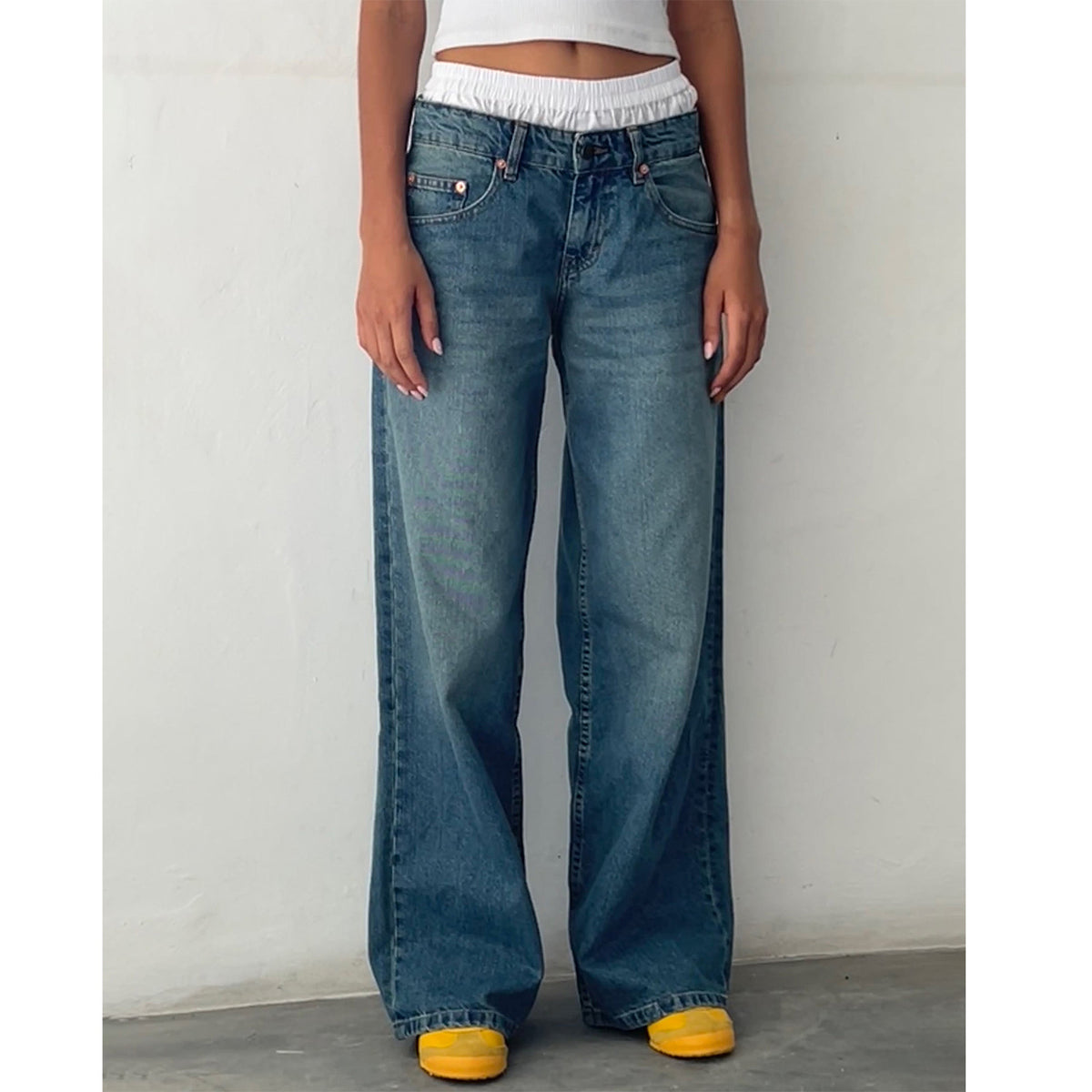 Womens Vintage Washed Straight Leg Jeans