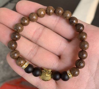 Wood bead bracelet