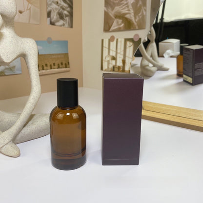 Wood-tone perfume