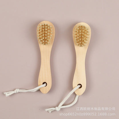 Wooden bristle brush