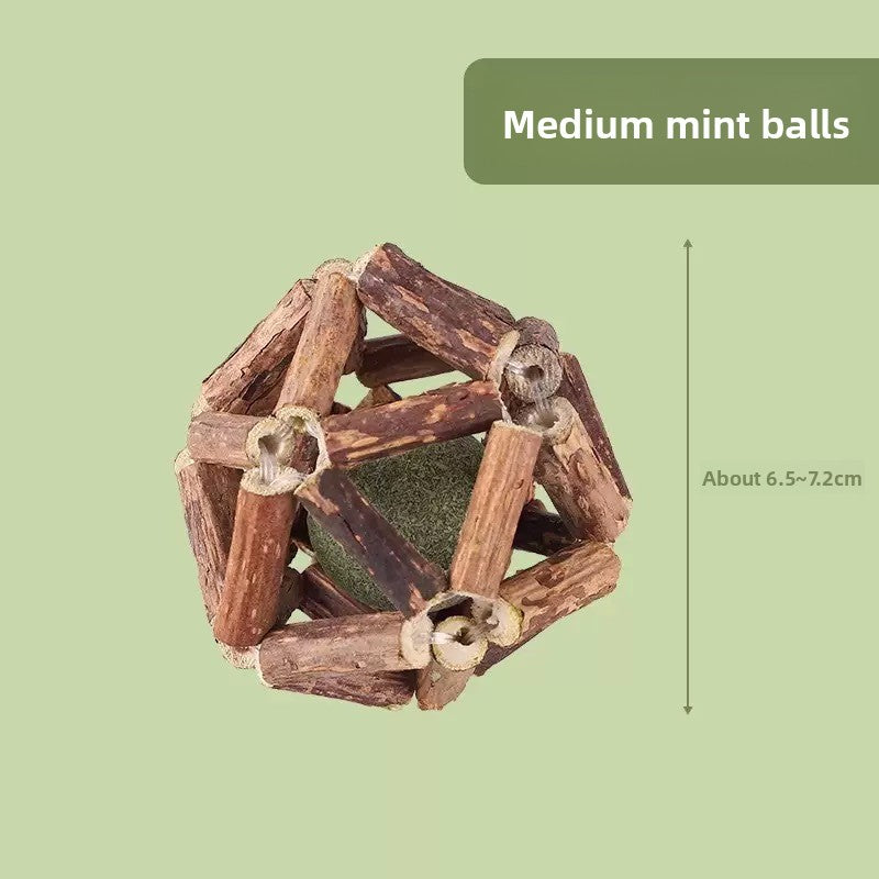 Wooden Cat Chew Toy with Raffia Grass and Hemp Rope