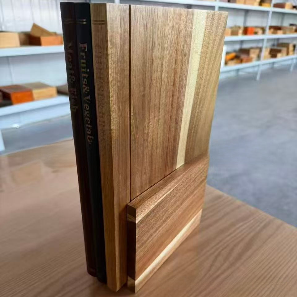 Wooden cutting board