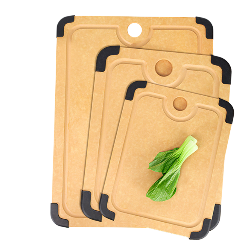 Wooden cutting board