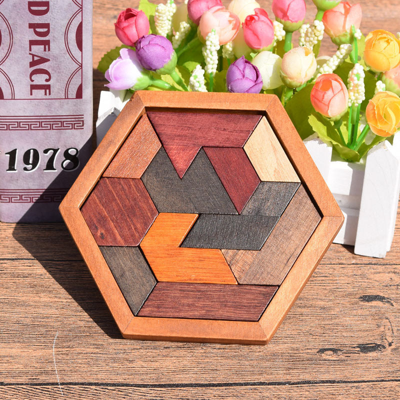 Wooden geometric puzzle