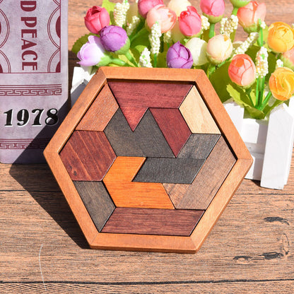 Wooden geometric puzzle