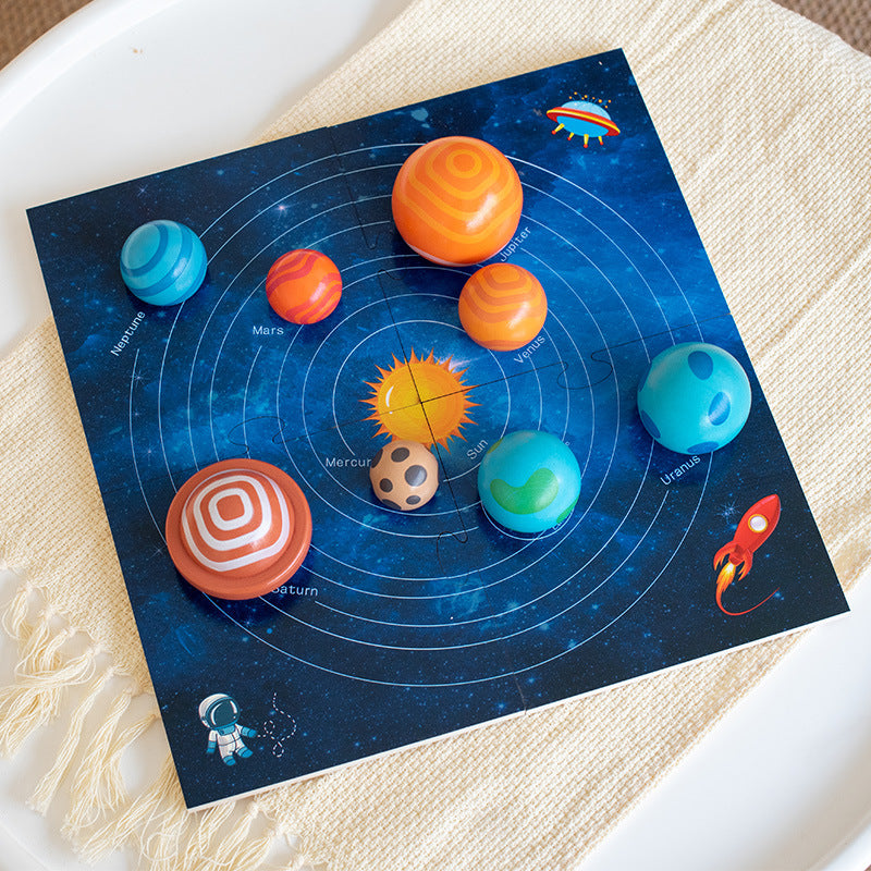 Wooden planet puzzle