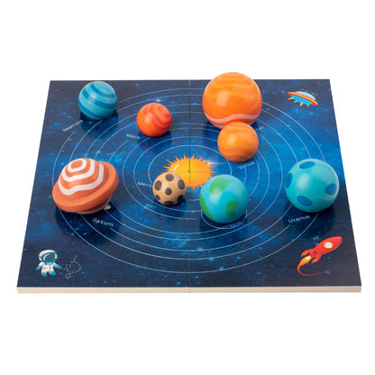 Wooden planet puzzle
