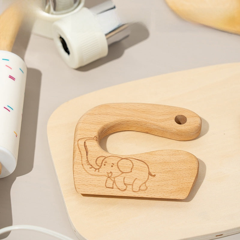 Wooden Play Kitchen Toy Set with Knife and Chopping Board