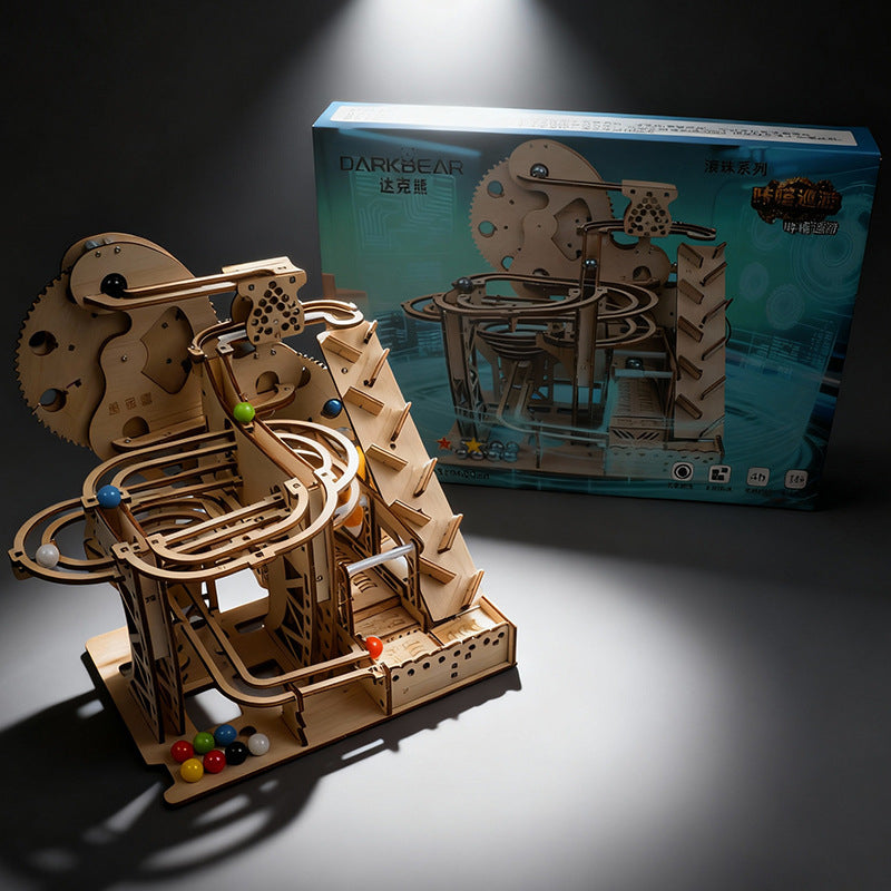 Wooden three-dimensional puzzle
