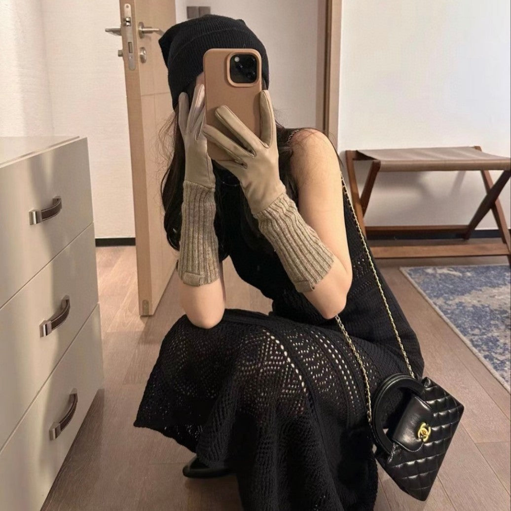 wool gloves