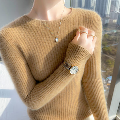 Woolen crewneck long-sleeved top for women