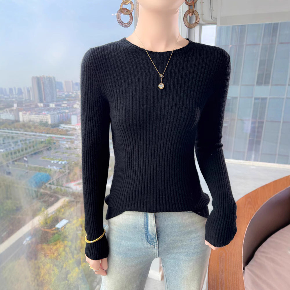 Woolen crewneck long-sleeved top for women