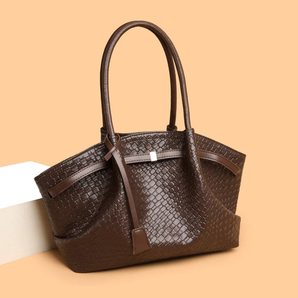 Woven Embossed Handbag Shell Shape