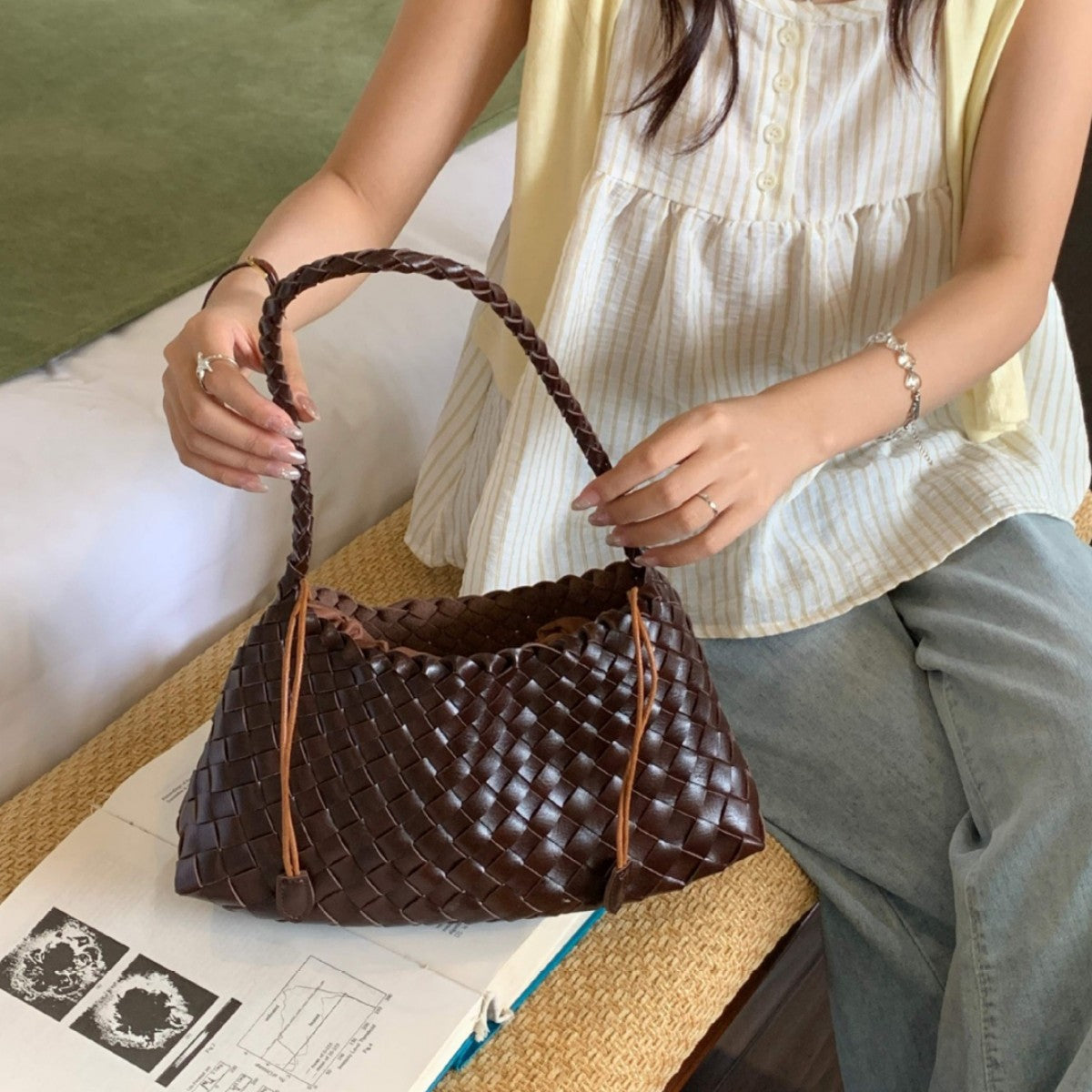 Woven Single Shoulder Handbag