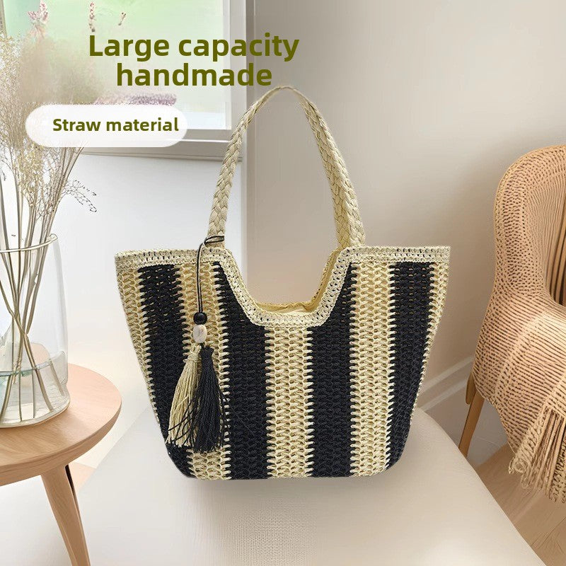 Woven Straw Shoulder Bag Large Capacity Beach Tote