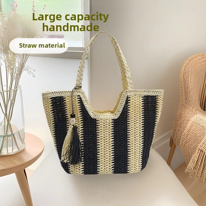 Woven Straw Shoulder Bag Large Capacity Beach Tote