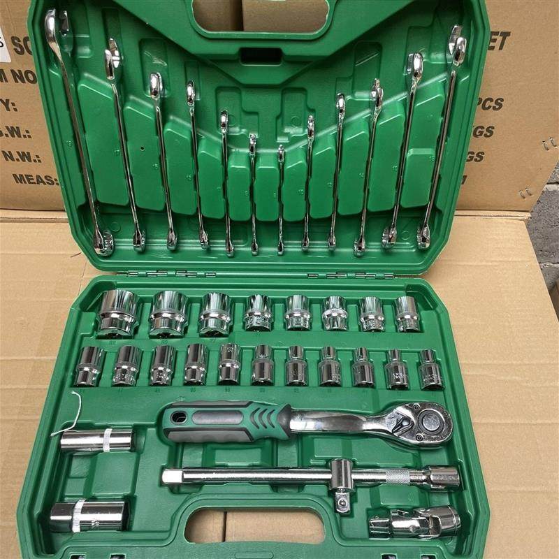 Wrench tool set