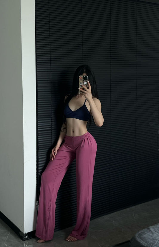yoga pants