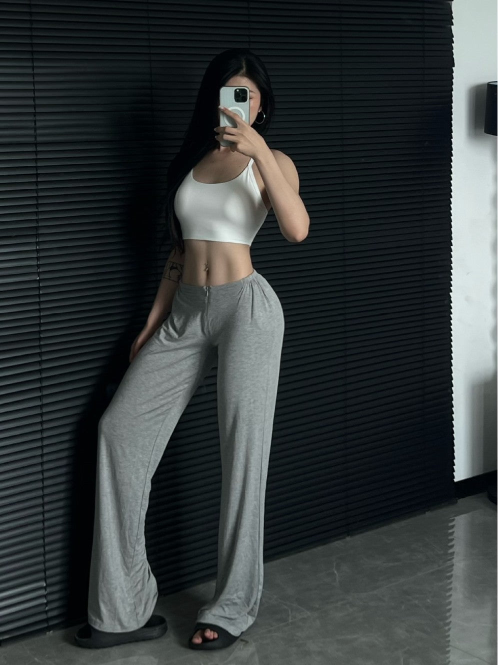 yoga pants