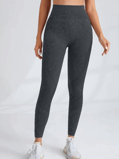 yoga pants