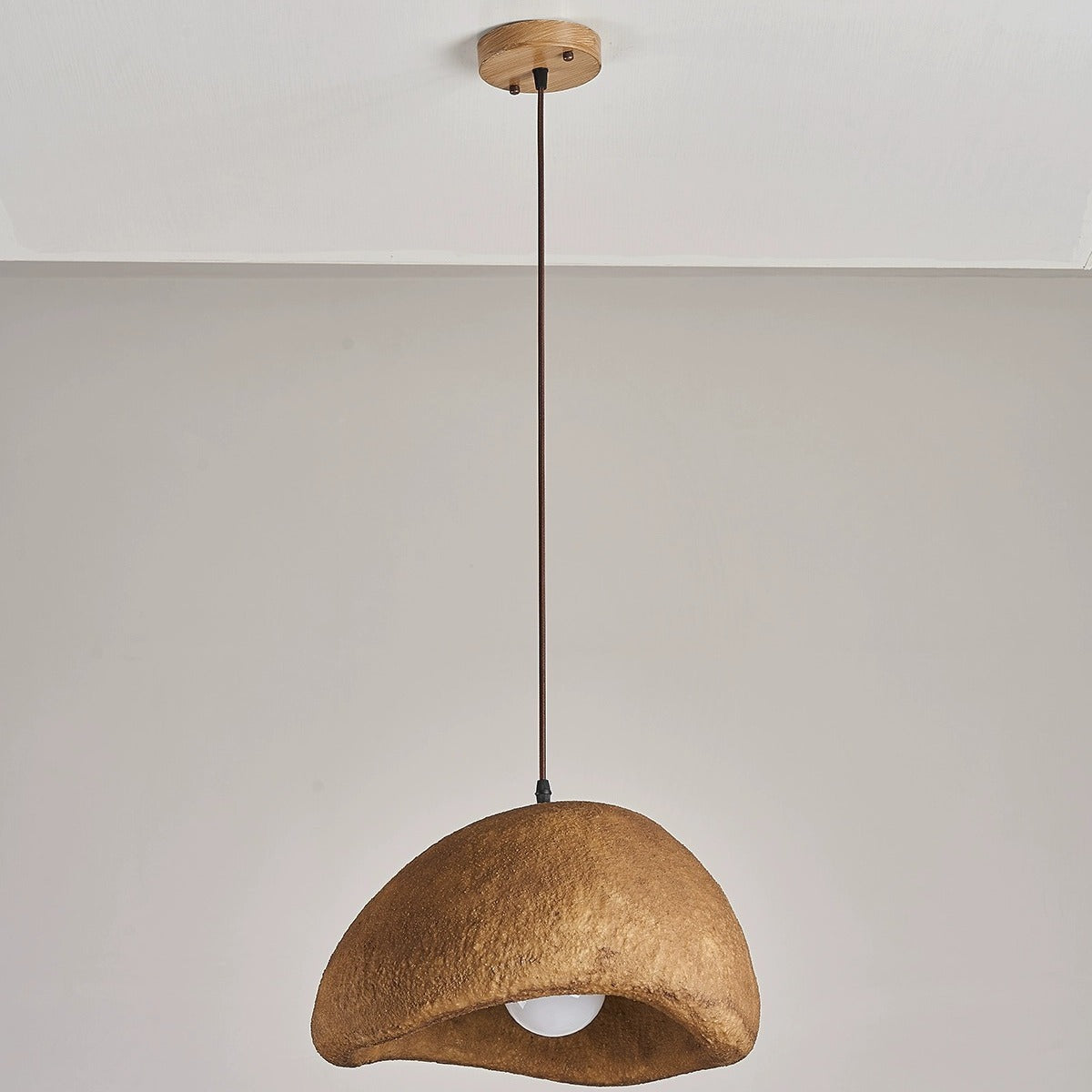 Zen-style pendant lamp