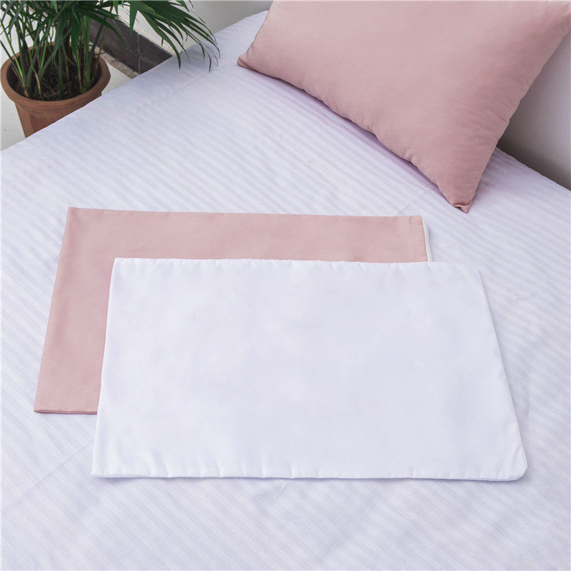 Zippered Rectangular Pillowcase