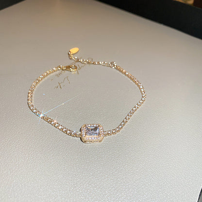 Zircon bracelet