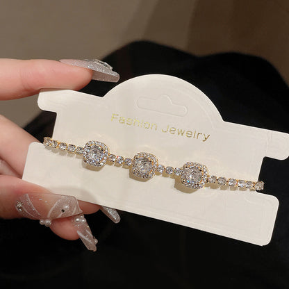 Zircon bracelet