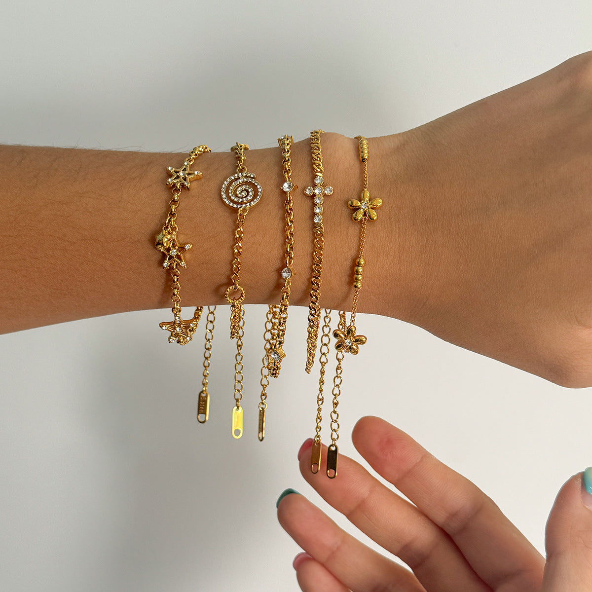 zircon bracelet