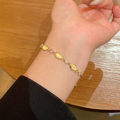 Zircon bracelet