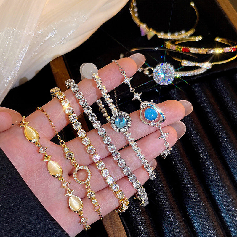 Zircon bracelet