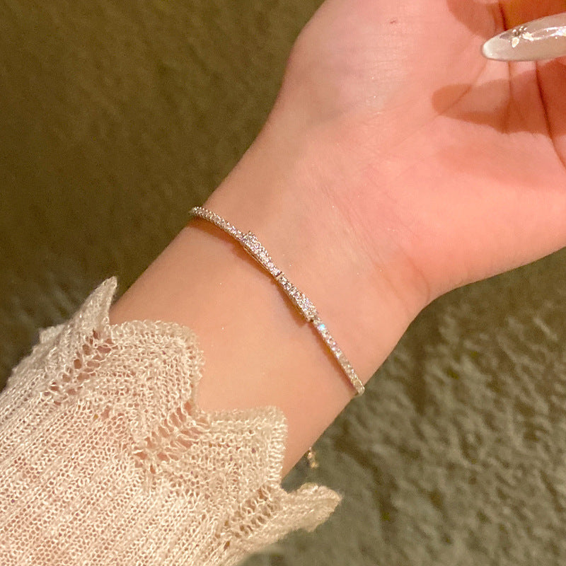 Zircon bracelet