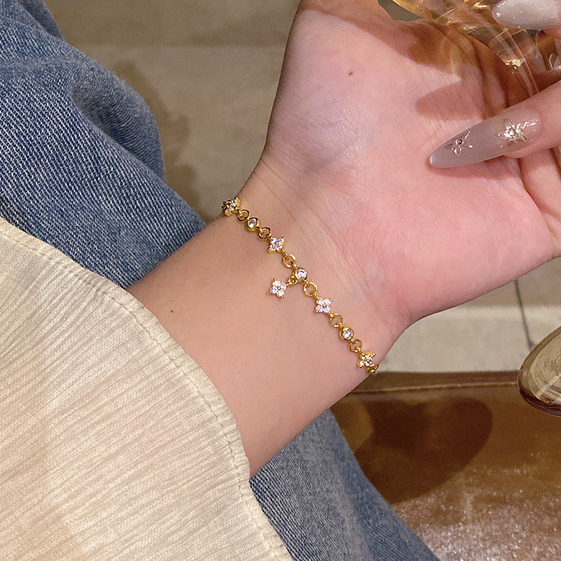 Zircon bracelet