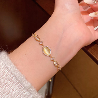 Zircon bracelet