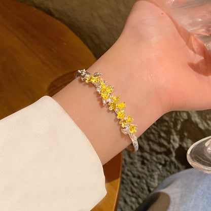Zircon bracelet