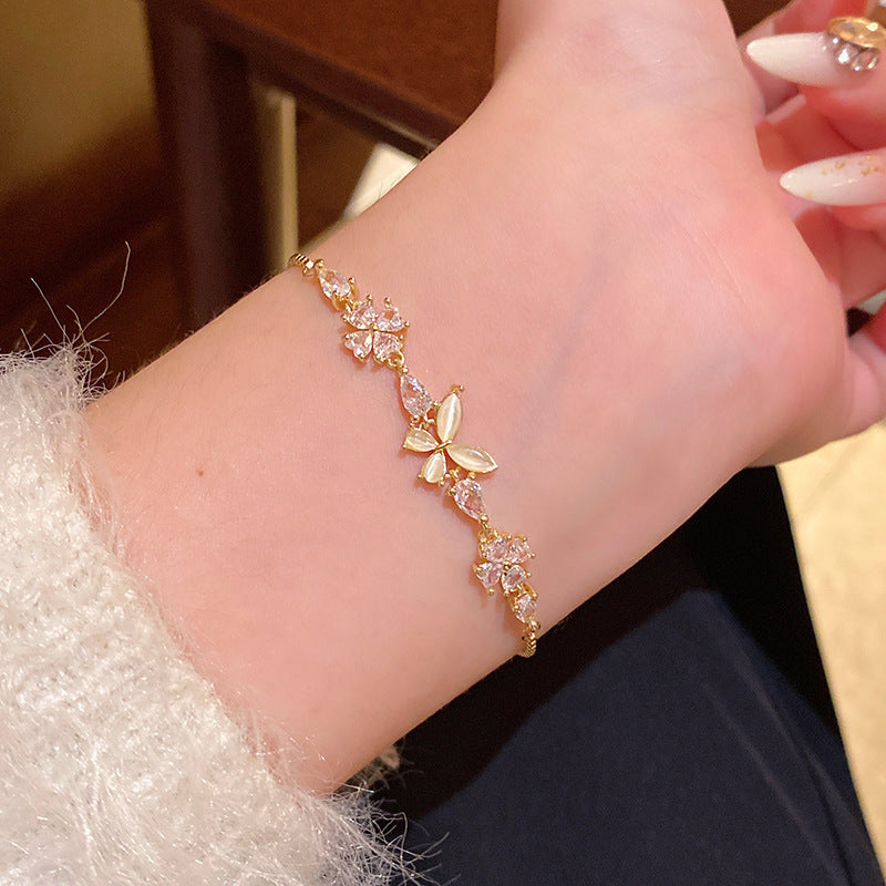 Zircon bracelet