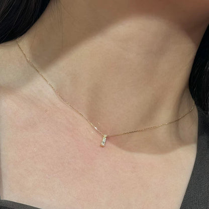Zircon clavicle chain