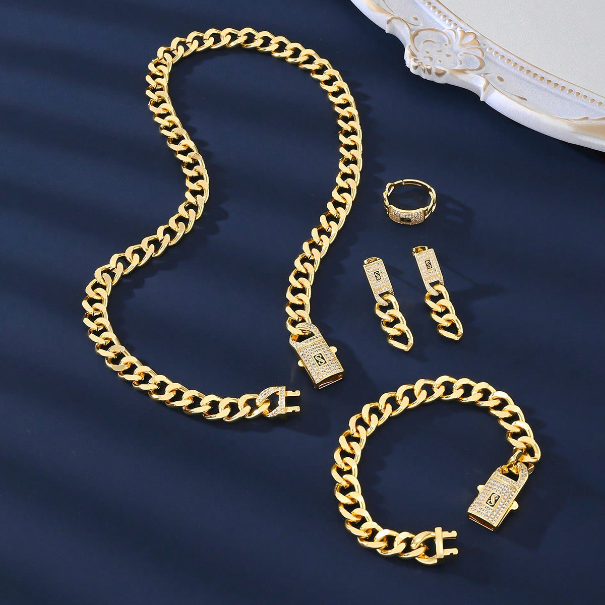 Zircon Cuban Chain