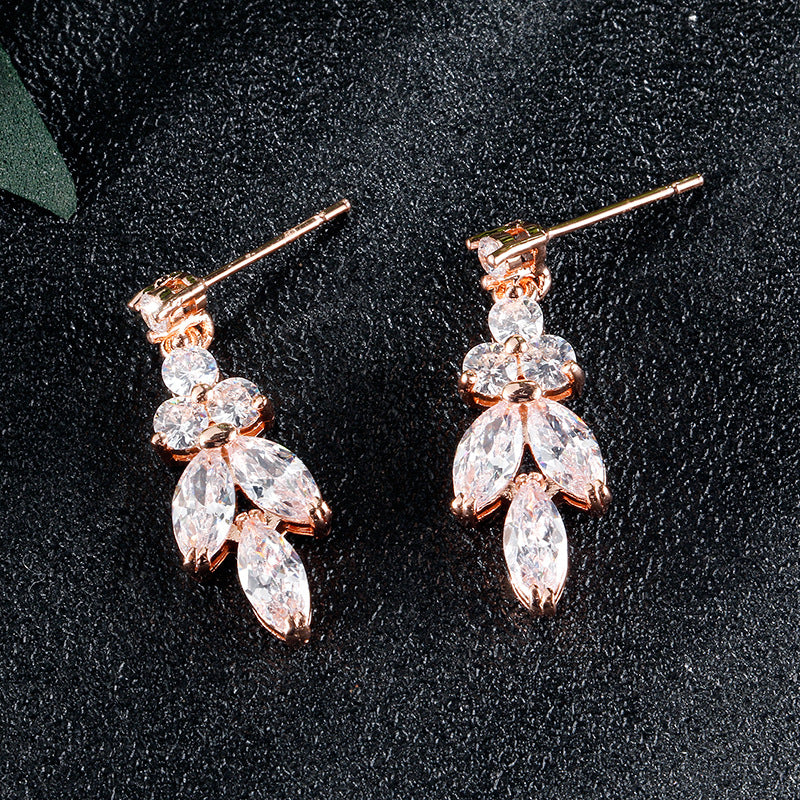 Zircon earrings