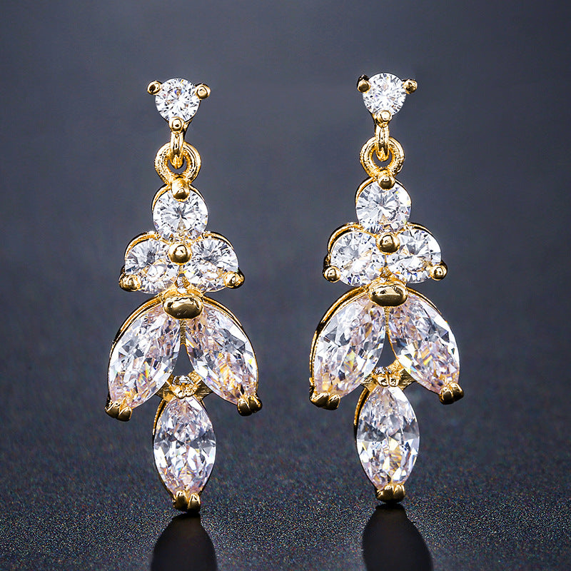 Zircon earrings