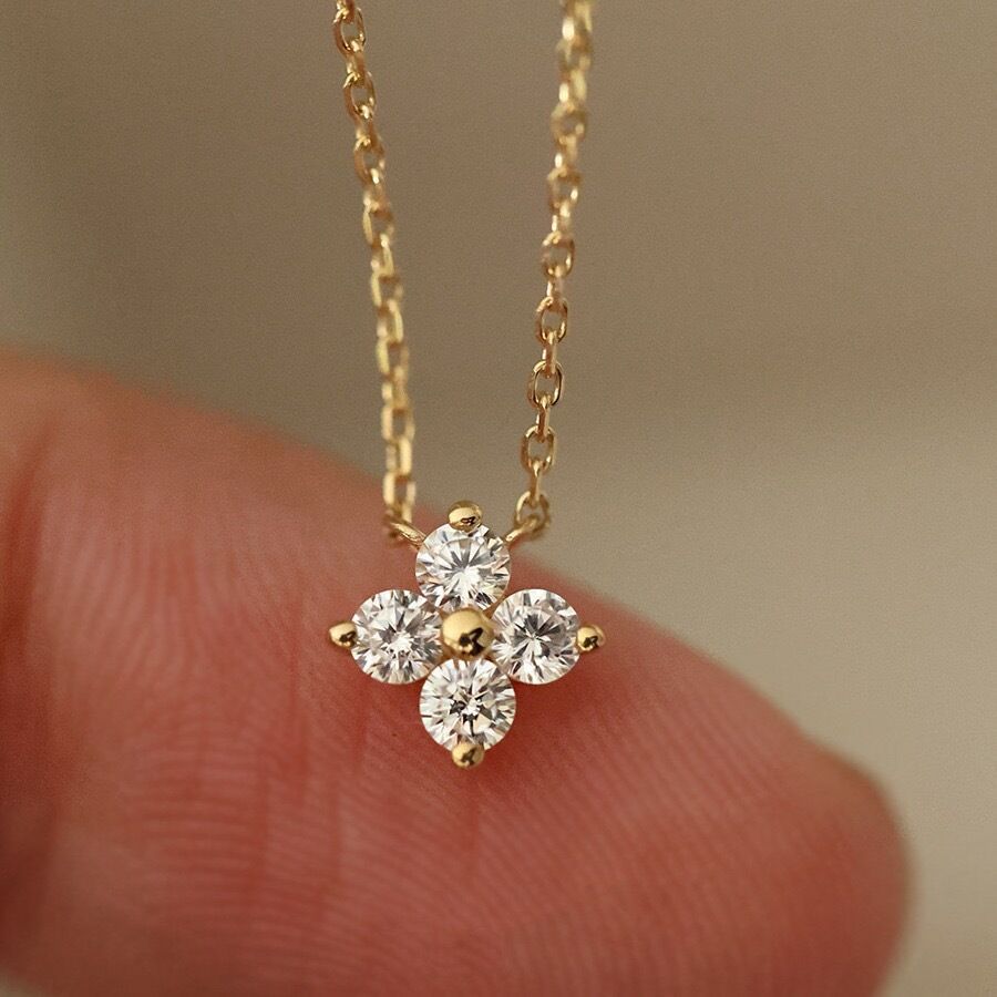 Zircon Four Leaf Flower Adjustable Necklace