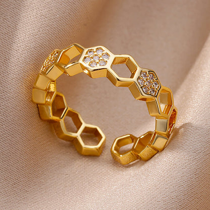 zircon leaf ring