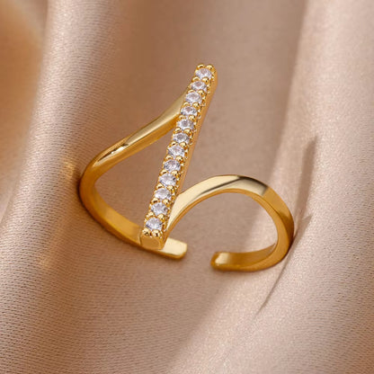 zircon leaf ring